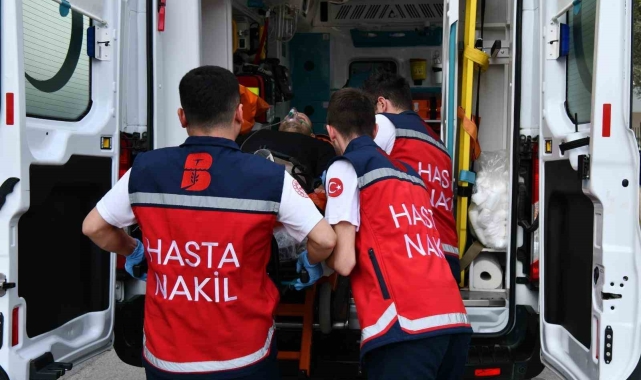 Balıkesir Büyükşehir'den 3 bin 298 kişiye hasta nakil hizmeti