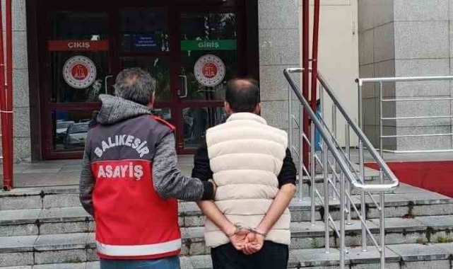 Balıkesir'de altın hırsızı polisten kaçamadı