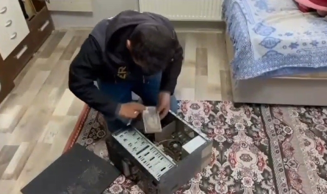 Banka hesaplarına izinsiz erişip 1 milyon 195 bin TL'lik vurgun yaptılar
