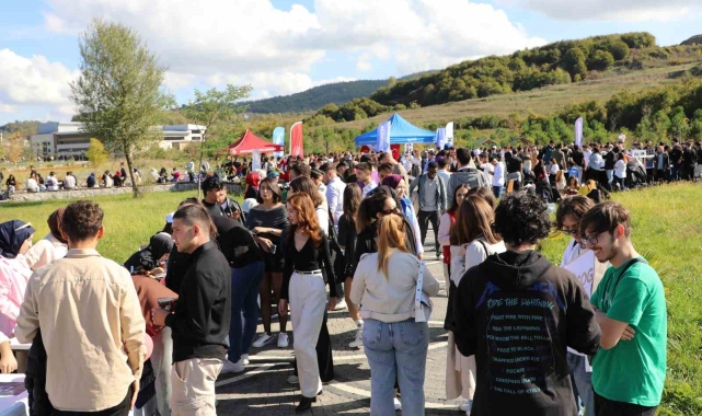 BARÜ'nün 9 projesine destek