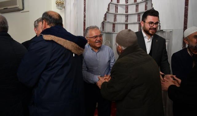 Başkan Büyükkılıç; Ramazan heyecanını vatandaşlarla yaşıyor