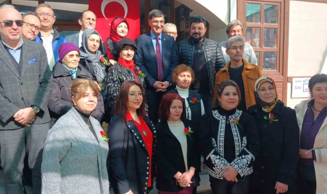 Başkan Kahveci: "Kadınlarımız emeği ve sanatı hayatımızı güzelleştiriyor"