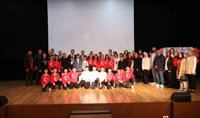 Başkan Özdoğan: "İstiklal Marşımız milletimizin hürriyet meşalesidir"