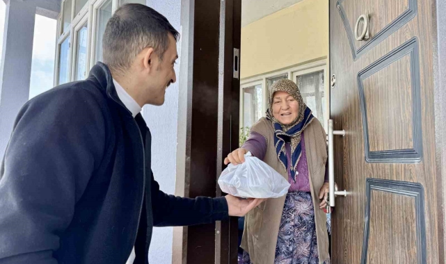 Başkan Özdoğan: "Ramazan'da 200 haneye günlük sıcak yemek ulaştırıyoruz"