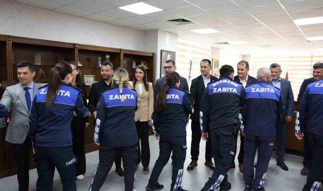 Başkan Ünlü, personelle bayramlaştı