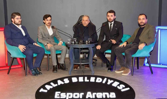 Başkan Yalçın gençlerle Espor'da buluştu