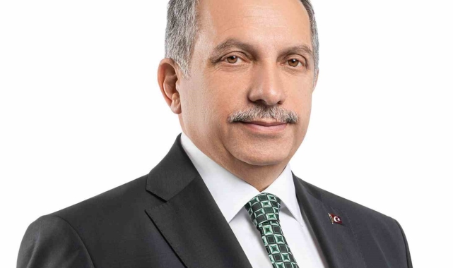 Başkan Yalçın: "İnsanlığın Kur'an-ı Kerim ile tanıştığı Kadir Gecemiz kutlu olsun"