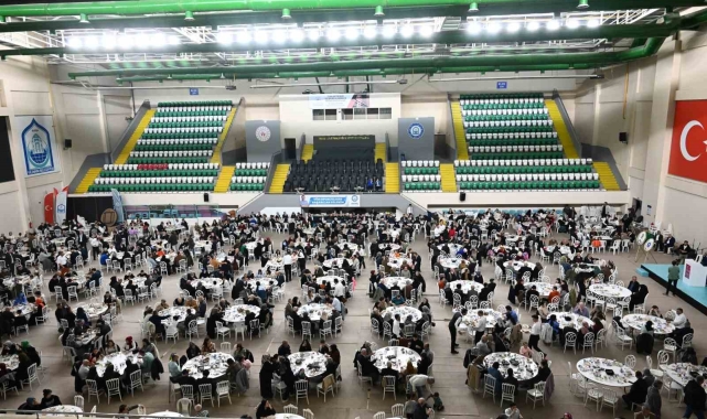 Başkan Yılmaz, şehit aileleri ve gazilerle iftarda buluştu