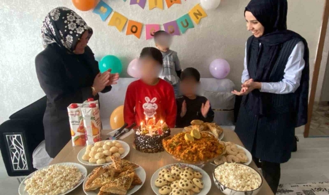 Batman'da öksüz ve yetim çocuklar doğum günlerinde yalnız bırakılmadı