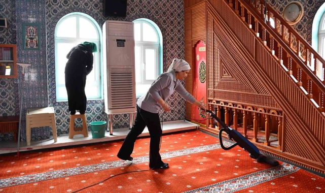 Bayram öncesi temizlikler sıkılaştırıldı