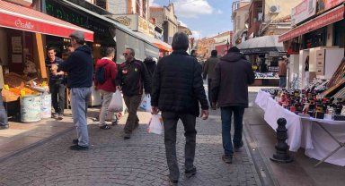 Bayram yoğunluğu esnafın yüzünü güldürdü