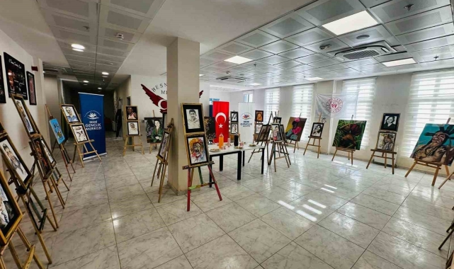 Besni'de 'Sen hangi renksin' resim sergisi açıldı