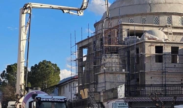 Beyağaç Çarşı Cami inşaatında sona yaklaşılıyor