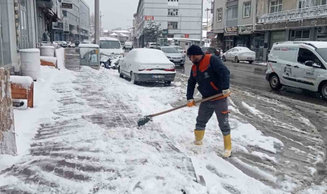 Beyşehir'de kar sevinci
