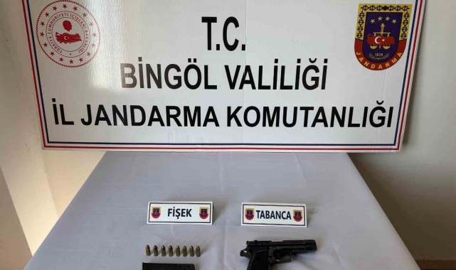 Bingöl'de ruhsatsız silah ve uyuşturucu madde ele geçirildi