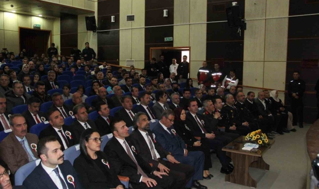 Bitlis'te Çanakkale Şehitleri'ni Anma ve Deniz Zaferi'nin Yıldönümü