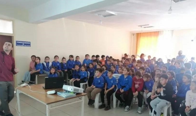 Bozyazı'da 'Bağımlılıkla Mücadele Semineri' düzenlendi