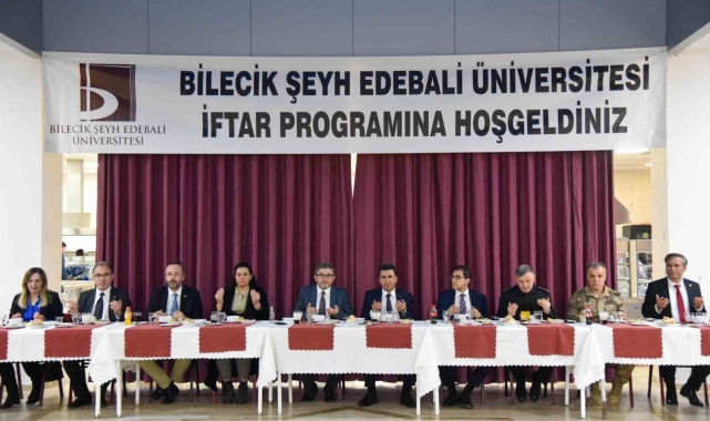 BŞEÜ, personelleri ile iftar yemeğinde bir araya geldi