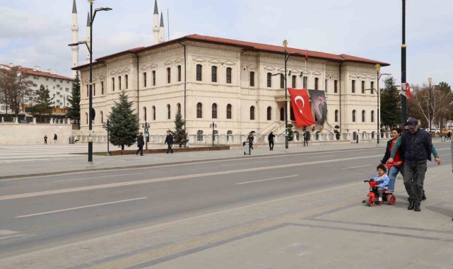 Bu lise 1915 yılında hiç mezun vermedi
