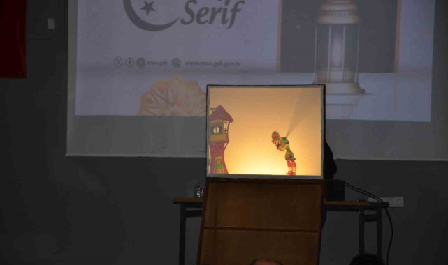 Bulanık Kaymakamı Koşansu 'Gençlik İftar Programı'na katıldı