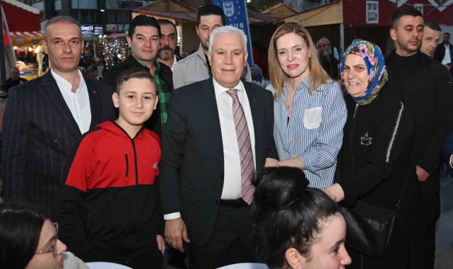 Bursa'da 200 bin kişi, Ramazan ayında aynı sofrada buluştu