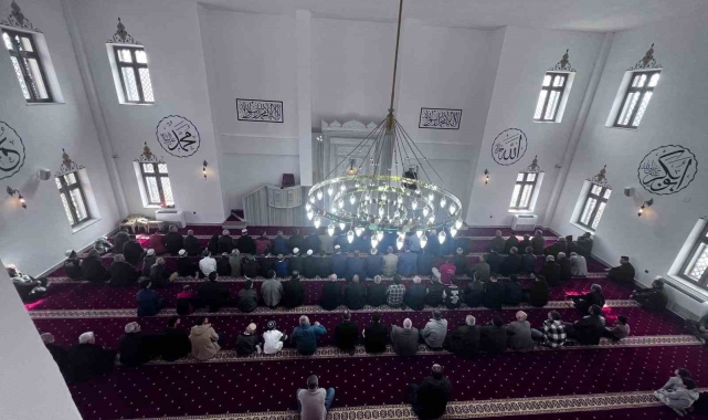 Büyükşehir Nizip Çanakçı Mahallesi&#039;nde yaptığı yeni camiyi hizmete açtı