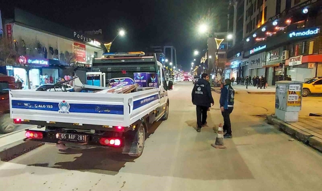 Büyükşehir zabıtası kaldırım işgaline son veriyor