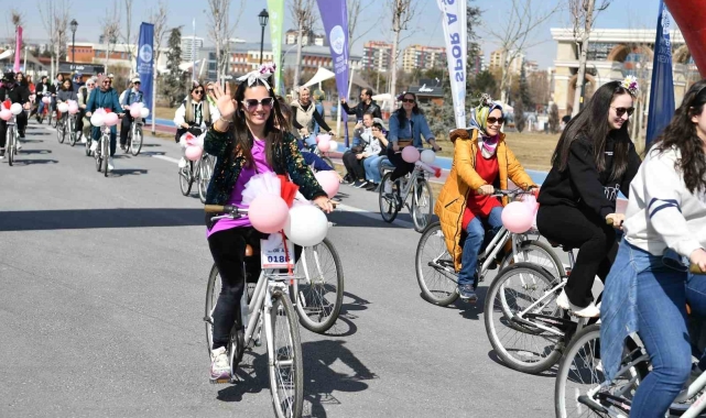 Büyükşehir'den 8 Mart Dünya Kadınlar Günü'ne özel bisiklet turu