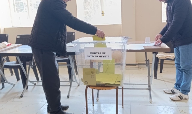 Çağlayan mahallesi muhtarını seçti