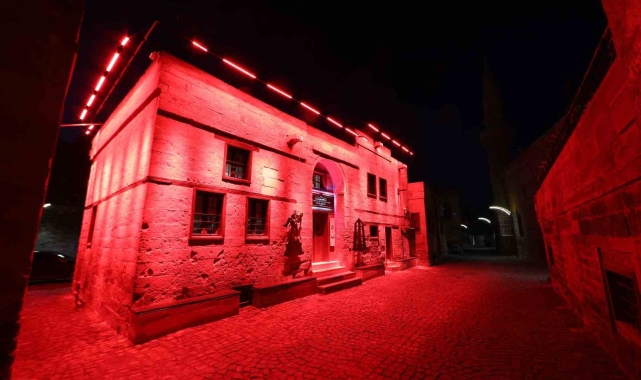 'Çanakkale Müzesi' gece 23.00'e kadar açık