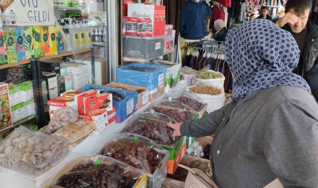 Çarşı pazarda Ramazan hareketliliği