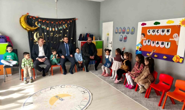 Çemişgezek'te minikler 'tekne orucu' tutarak Ramazan sevincini yaşadı