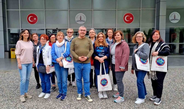 Çeşme Halk Eğitimi Merkezi kursiyerleri Roma'ya gidiyor