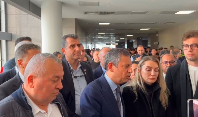 CHP Genel Başkanı Özel'den İmamoğlu kararına ilk yorum: "Kayyum ihtimalinin ortadan kalkması yönüyle önemli"