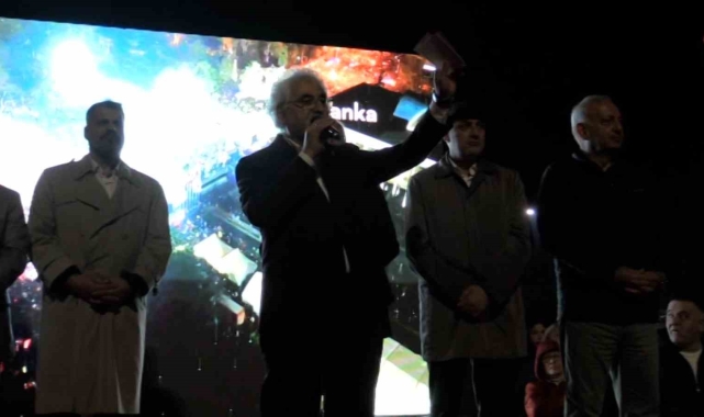 CHP'li Mehmet Tüm Bandırma'da yuhalandı, Selahattin Demirtaş açıklaması gerginliğe neden oldu