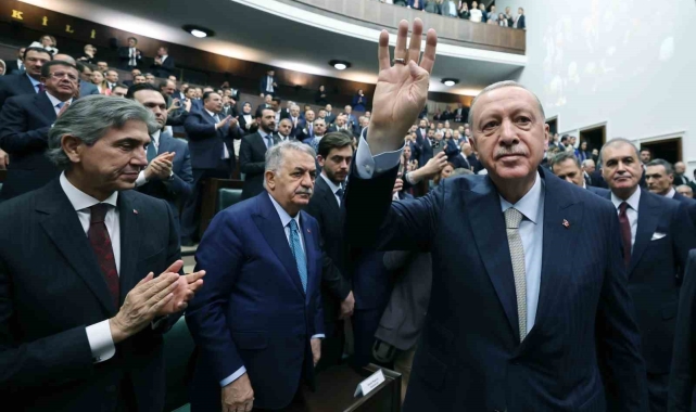 Cumhurbaşkanı Erdoğan: "İstanbul'un büyükşehri ve kimi ilçe belediyeleriyle yamyamlığın kitabını yazdığı anlaşılıyor"