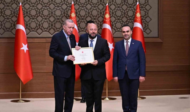 Cumhurbaşkanı Erdoğan'dan CW Solar Cell'e ödül