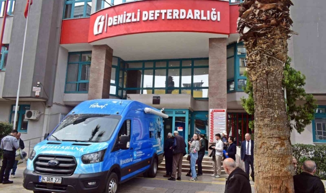 Denizli Defterdarlığı yoğunluk nedeniyle mobil ödeme aracı hizmetini başlattı
