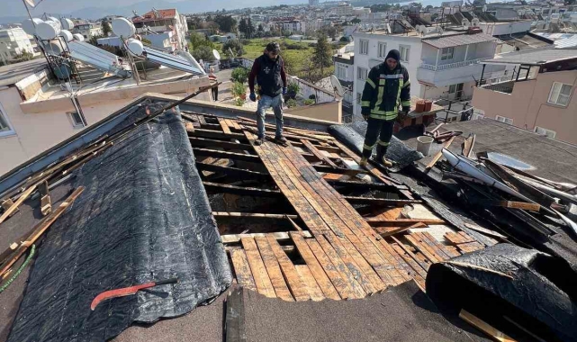 Didim'de 1 günde 2 ev yangını