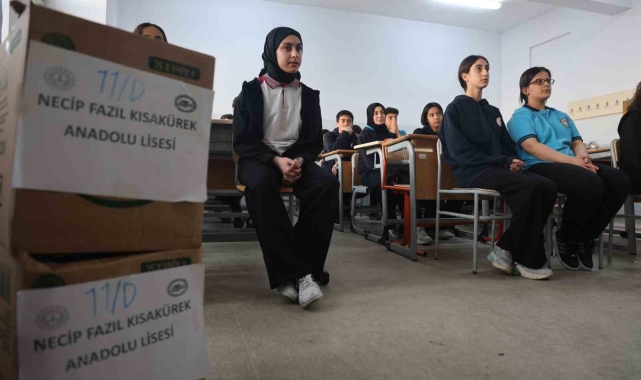 Diyarbakır'da bin 200 öğrencinin katkısıyla ihtiyaç sahibi aileler için 60 gıda kolisi hazırlandı