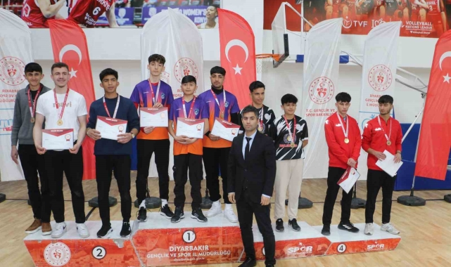 Diyarbakır'da 'Floor Curling' turnuvasının finali yapıldı