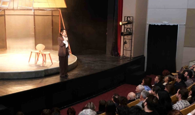 Dünya Tiyatro Günü&#039;nde prömiyer heyecanı