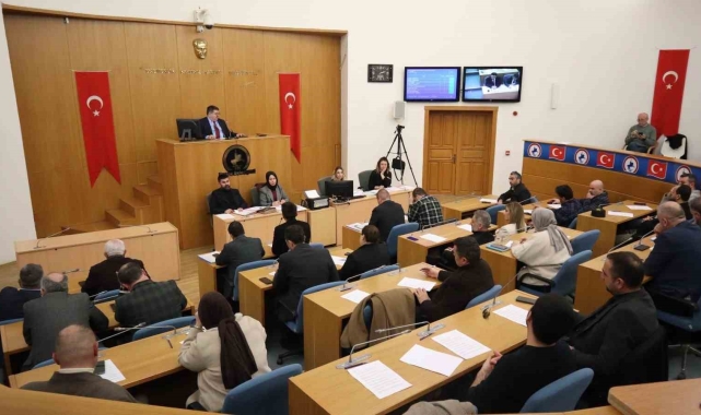 Düzce Belediye meclisi 17 gündem ile toplandı