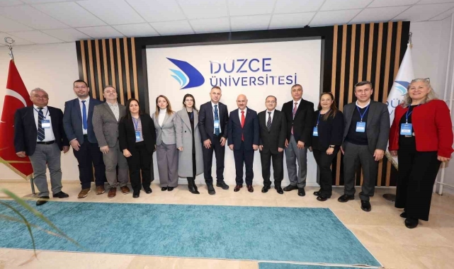 Düzce Üniversitesi'nden büyük akreditasyon başarısı