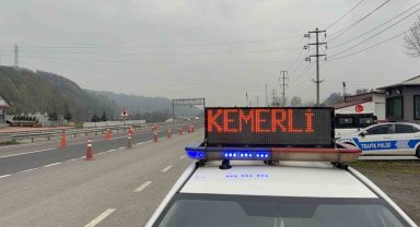 Düzce'den 3 günde 770 bin araç geçti