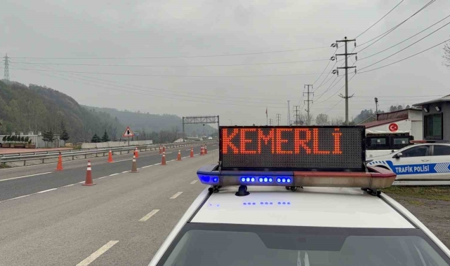Düzce'den 3 günde 770 bin araç geçti