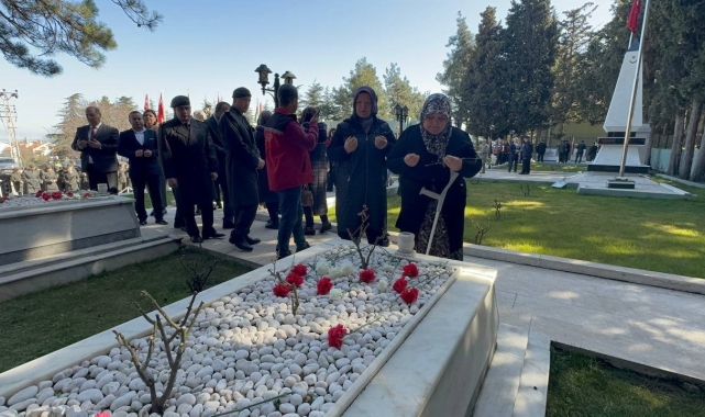 Eğirdir'de 18 Mart Şehitleri Anma ve Çanakkale Deniz Zaferi'nin 110. yıl dönümü için tören düzenlendi