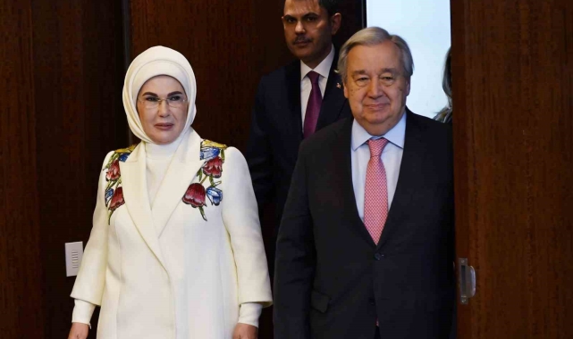 Emine Erdoğan, New York'ta BM Genel Sekreteri Guterres ile görüştü