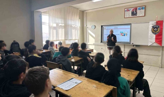 Emniyetten çocuklara suçtan korunma eğitimi