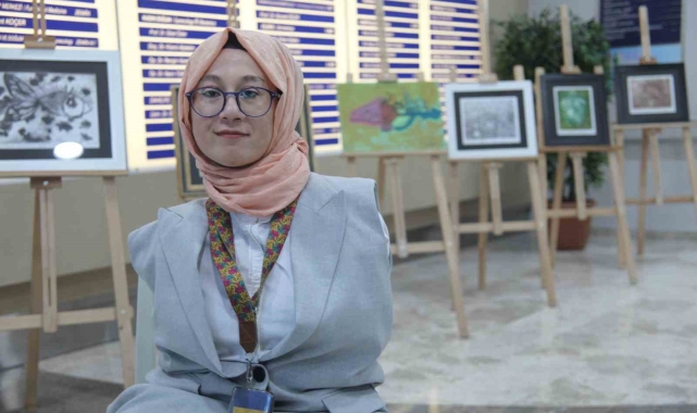 Engelsiz kadın ressama Medicana Konya'dan destek